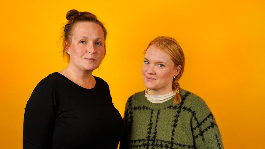 Förskolläraren Eva Lindström och Ellinor Lange i podden Förskolan.