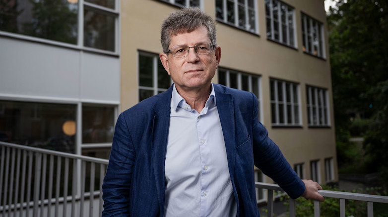 Betygsutredaren Magnus Henrekson konstaterar att dagens betygssättning inte är likvärdig och inte går att jämföra mellan skolor.