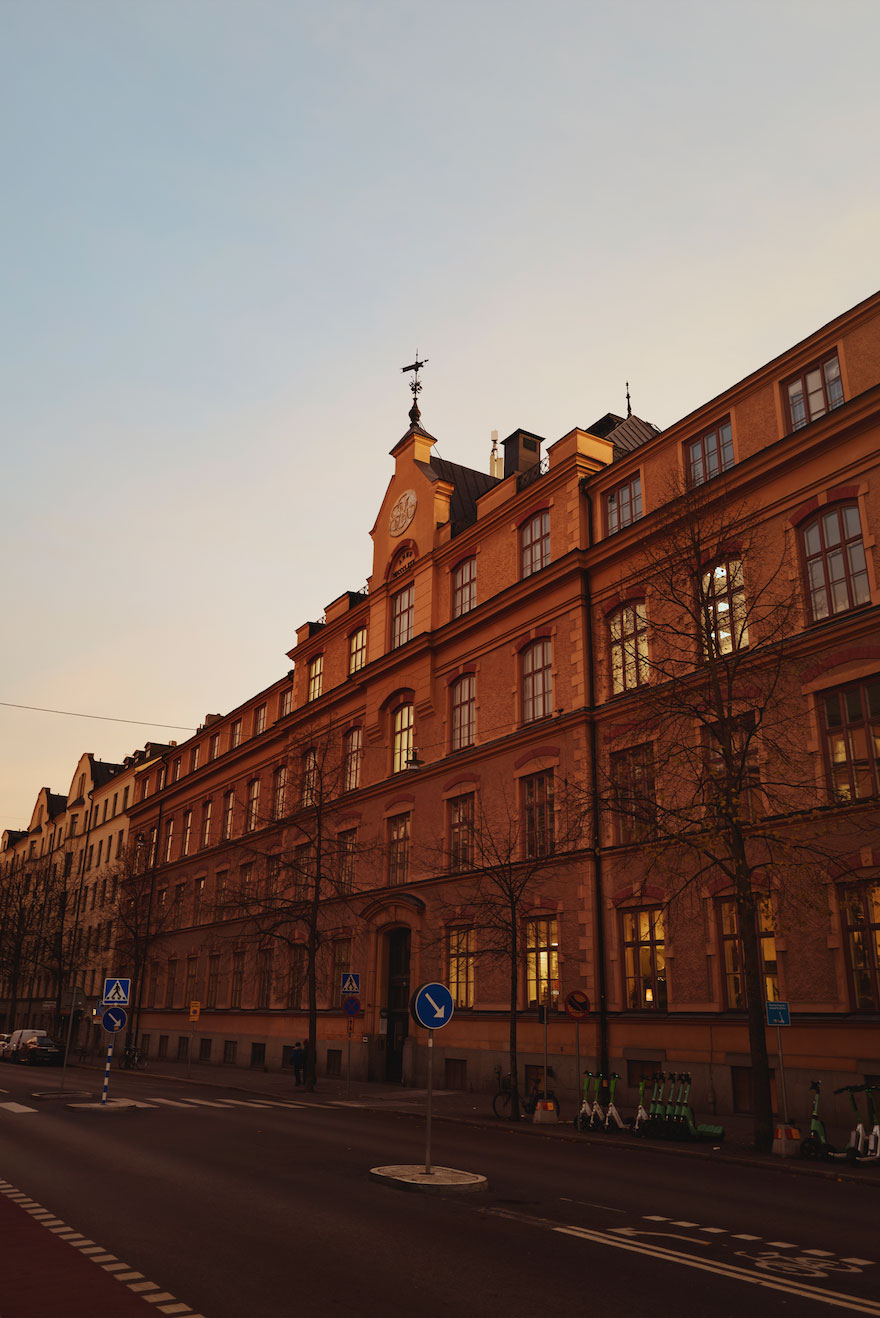 Stadsmissionens ståtliga folkhögskola på Fleminggatan i Stockholm.