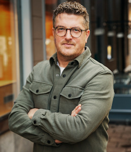 Bild på Ämneslärarens krönikör Fredrik Sandström