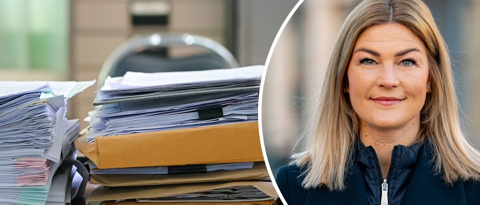 Ett porträtt av Ella Kardemark och en genrebild av ett skrivbord som täcks av pappershögar