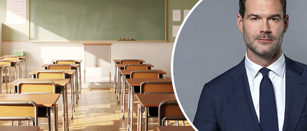 Johan Forsell och ett tomt klassrum