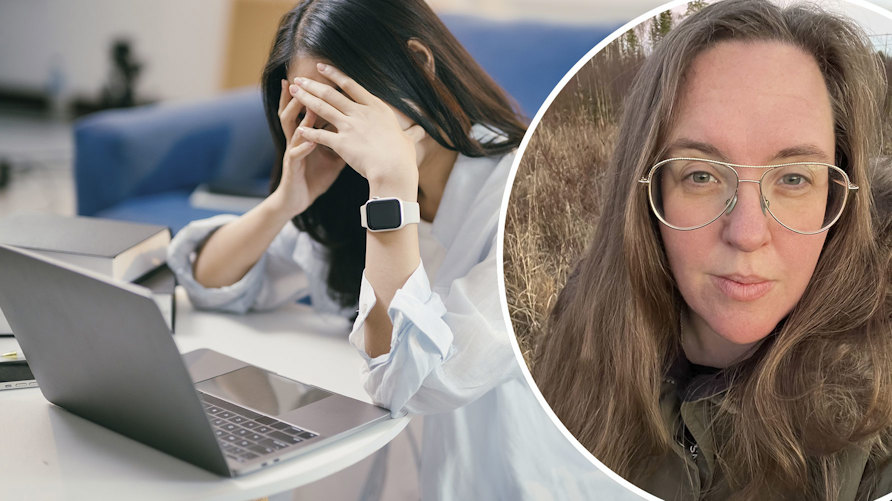 En kvinna som slår händerna framför ansiktet och Towe Falk